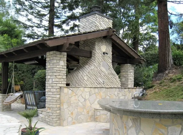 Thin Stone Veneer Lompoc Petite Mosaic Oatmeal Thin Veneer