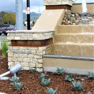 Thin Stone Veneer Lompoc Tumbled Cut Cream Thin Veneer